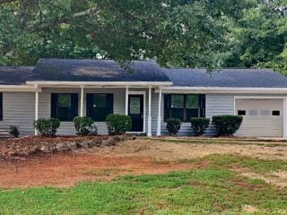 Foreclosed Home - 936 CURRY CIR SE, 30094