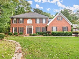 Foreclosed Home - 100 RIVER HOLLOW CT, 30097