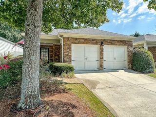 Foreclosed Home - 4062 COTTAGE OAKS DR, 30101