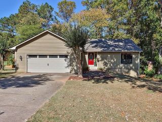 Foreclosed Home - 1208 RIDGESIDE DR NW, 30102