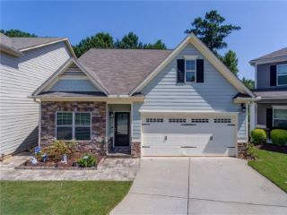 Foreclosed Home - 913 HOLLYTREE PL, 30102