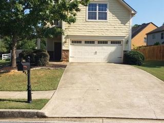 Foreclosed Home - 901 SILVER LAKE DR, 30102