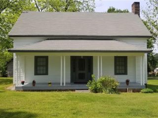 Foreclosed Home - 104 MANNING MILL RD NW, 30103