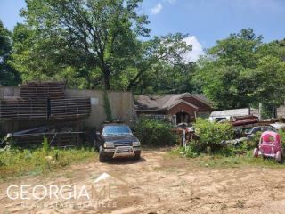 Foreclosed Home - 8405 US HIGHWAY 78, 30110