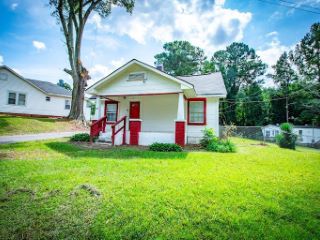 Foreclosed Home - 704 ATLANTIC AVE, 30110