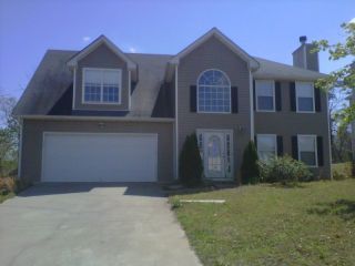 Foreclosed Home - 138 LEGEND CREEK DR, 30114
