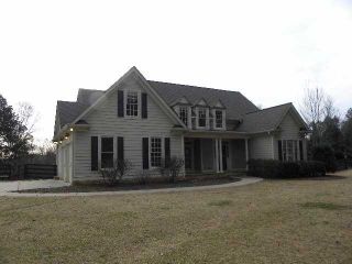 Foreclosed Home - 300 HICKORY RIDGE CT, 30115