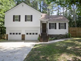 Foreclosed Home - 131 COUNTRY COTTAGE CIR, 30116