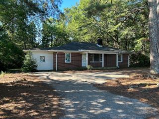 Foreclosed Home - 1806 MAPLE ST, 30117