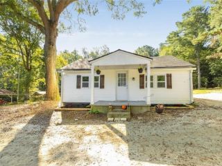 Foreclosed Home - 95 WALNUT HILL RD, 30117