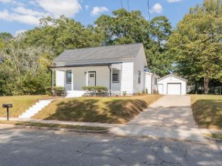 Foreclosed Home - 219 BROAD ST, 30117