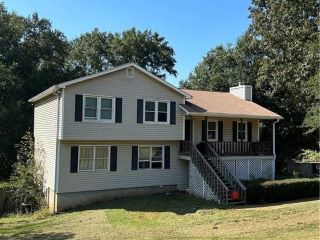 Foreclosed Home - 40 RIVER OAKS DR SW, 30120