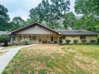 Foreclosed Home - 343 CASSVILLE WHITE RD NW, 30121