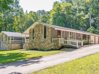 Foreclosed Home - 64 N WOODS DR NW, 30121