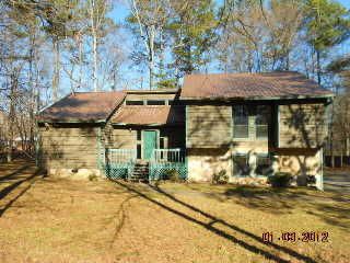 Foreclosed Home - 2392 SKYPINE CT, 30122