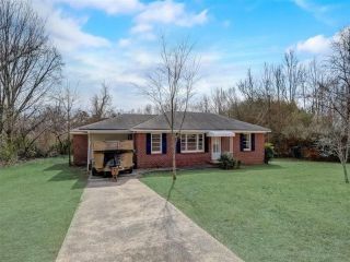Foreclosed Home - 3868 BEN HILL RD, 30122