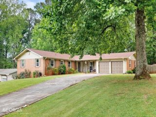Foreclosed Home - 2910 LAURA LN, 30122