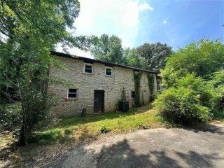 Foreclosed Home - 8600 CHESTNUT LN, 30122
