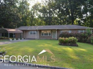 Foreclosed Home - 6994 DEBBIE LN, 30122