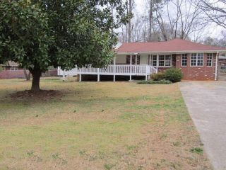 Foreclosed Home - 984 GREEN VALLEY RD SW, 30126