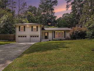Foreclosed Home - 5498 STONEYBROOK CT SE, 30126