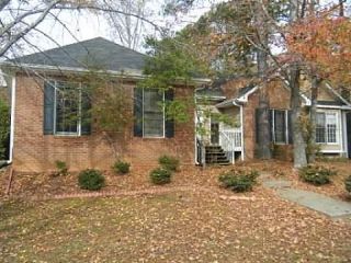 Foreclosed Home - 3302 HILLSIDE DR, 30127
