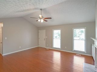 Foreclosed Home - 315 LEGACY PARK DR, 30127