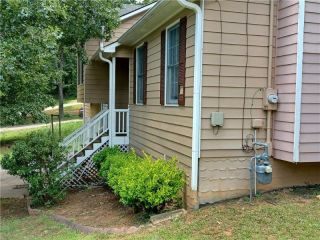 Foreclosed Home - 376 ROBIN HOOD DR, 30134