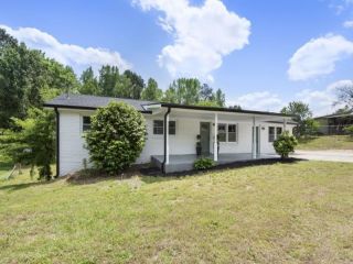 Foreclosed Home - 3615 MCKOWN RD, 30134