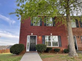 Foreclosed Home - 7712 AUTRY CIR APT 210, 30134