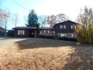 Foreclosed Home - 3299 S Whisper Dr, 30135