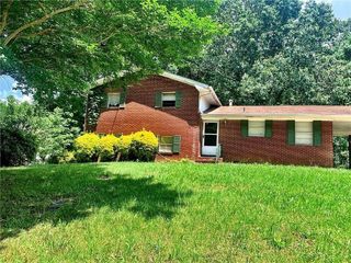 Foreclosed Home - 2742 BOMAR RD, 30135