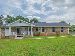 Foreclosed Home - 1860 MACK RD, 30135
