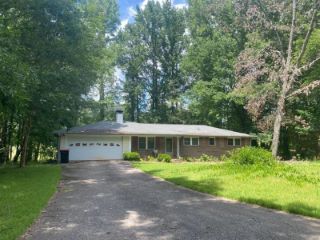 Foreclosed Home - 3830 NATIONS DR, 30135