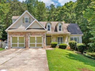 Foreclosed Home - 8180 MOSSYBROOK LN, 30135