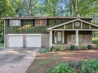 Foreclosed Home - 4081 OAK STONE DR, 30135