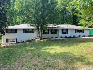 Foreclosed Home - 5595 RICHLAND DR, 30135