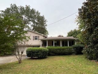 Foreclosed Home - 2944 BOMAR RD, 30135