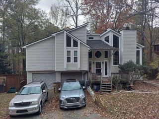 Foreclosed Home - 4580 KINGS CROSSING DR NE, 30144
