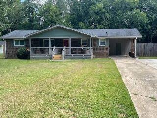 Foreclosed Home - 410 STRAWBERRY LN SE, 30147