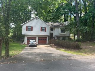 Foreclosed Home - 8030 WOODCLIFF CT NW, 30152
