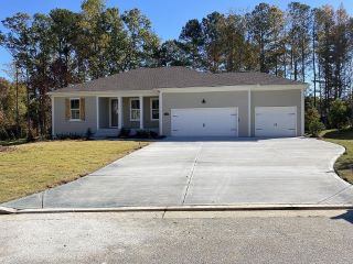 Foreclosed Home - 90 STONEGATE CT, 30157