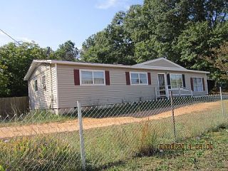 Foreclosed Home - 1025 MAXHAM RD, 30168
