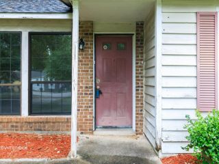 Foreclosed Home - 6648 Ivy Log Dr, 30168