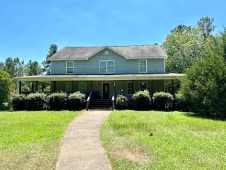 Foreclosed Home - 262 IRON HILL RD, 30178
