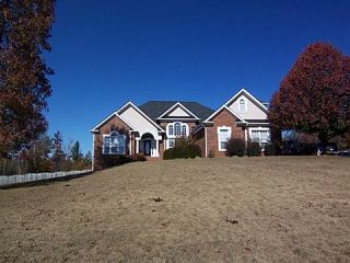 Foreclosed Home - 9070 MEADOW WALK, 30180