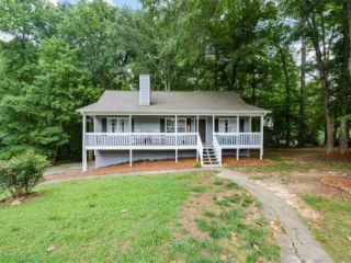 Foreclosed Home - 144 WHITNEY LN, 30180