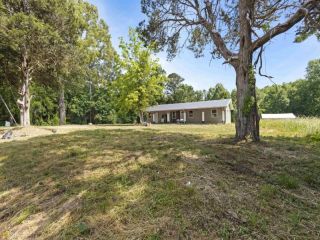 Foreclosed Home - 230 CARROLLTON ST, 30182