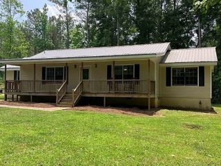 Foreclosed Home - 3927 HUTCHESON FERRY RD, 30185