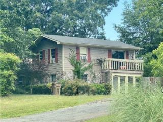 Foreclosed Home - 467 TOONIGH RD, 30188